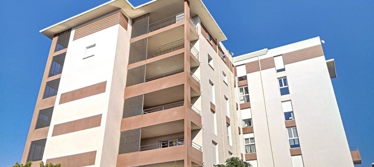 F4 à louer Le Nerval immeuble 
