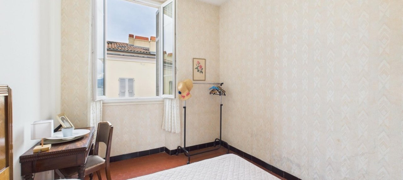 F5 A VENDRE AVENUE BEVERINI