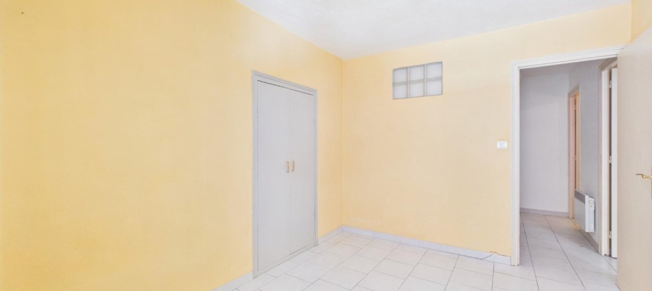 A vendre F5 DUPLEX Centre Ville à Ajaccio - Rue Fesch