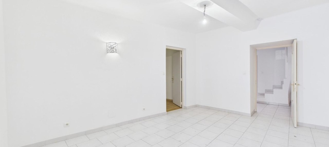 A vendre F5 DUPLEX Centre Ville à Ajaccio - Rue Fesch