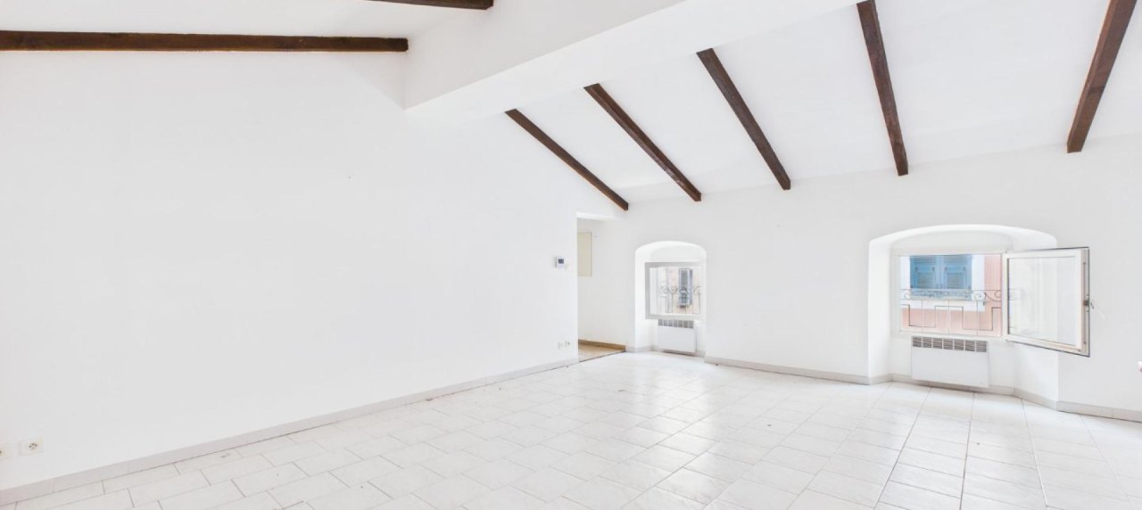 A vendre F5 DUPLEX Centre Ville à Ajaccio - Rue Fesch