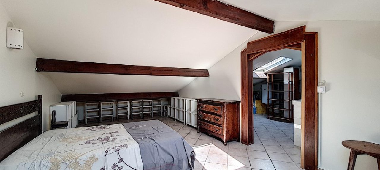 F5 DUPLEX REFAIT A NEUF, MAGNIFIQUE VUE SUR LA MER, PROCHE PLAGE ET COMMODITES