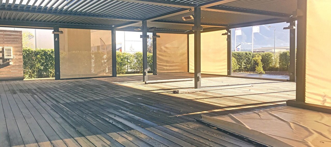 Baléone - Ajaccio: Vente murs d'un local commercial de 316 m² - Emplacement n°1 