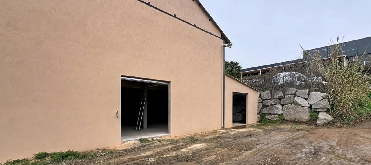Hangar à louer secteur Suartello à Ajaccio
