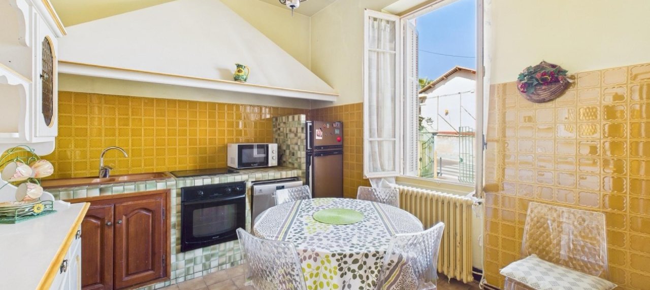 MAX IMMOBILIER - MAISON DE VILLE À VENDRE