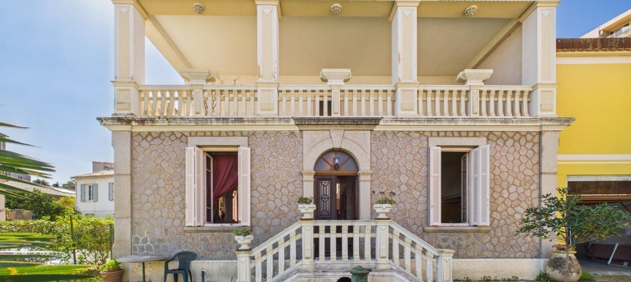 MAX IMMOBILIER - MAISON DE VILLE À VENDRE