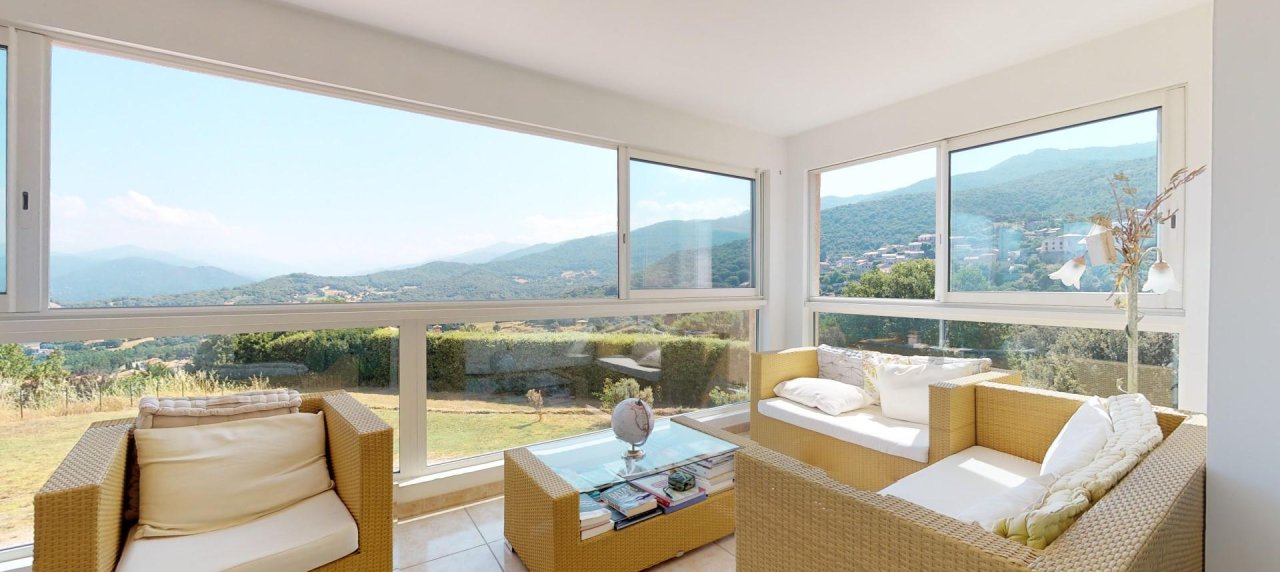 Une maison de village à Petreto, très beau volumes, idéal gîte ou famille nombreuse