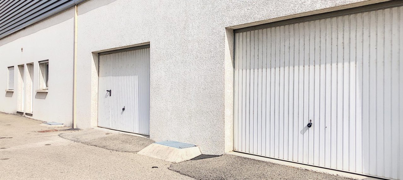 Vente de murs d'un local commercial de 213 m² - Mezzavia / Ajaccio