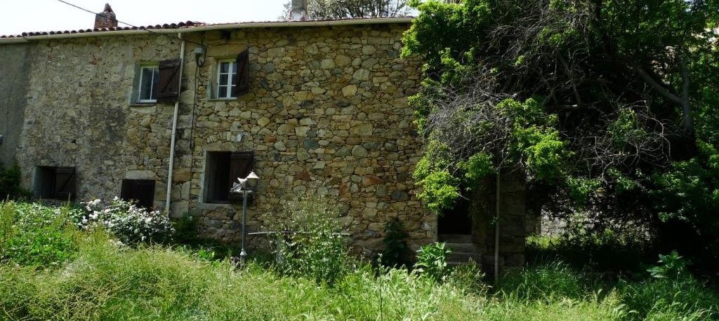 En Corse, vente Maison de village 20min Ajaccio