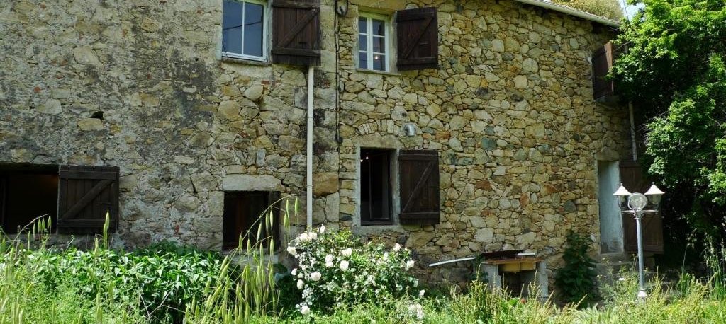En Corse, vente Maison de village 20min Ajaccio