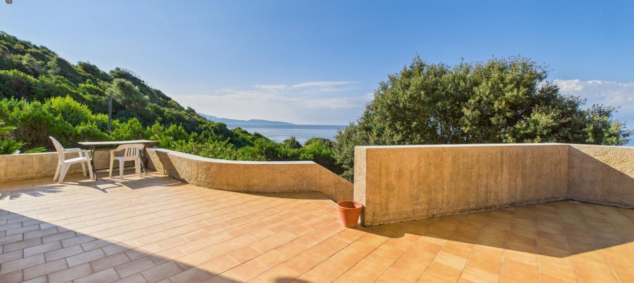 VILLA A VENDRE SAGONE ROUTE DE CARGESE