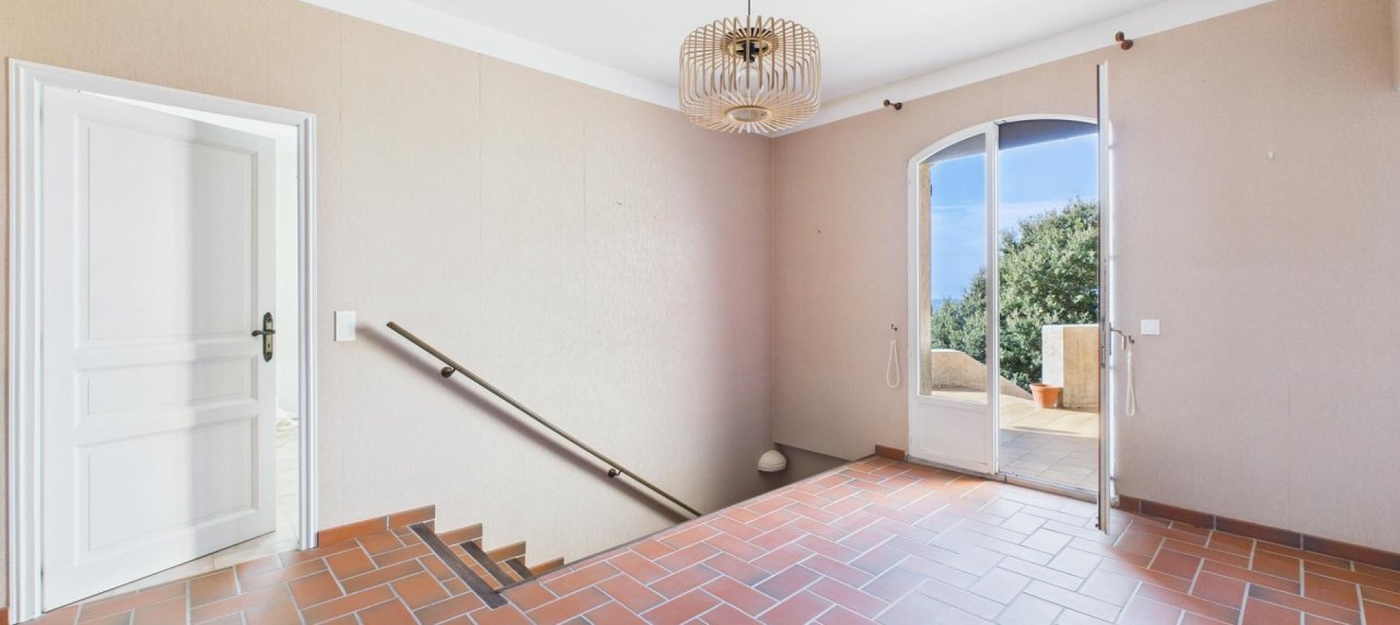 VILLA A VENDRE SAGONE ROUTE DE CARGESE