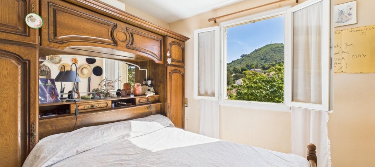 MAISON A VENDRE A CONFINA