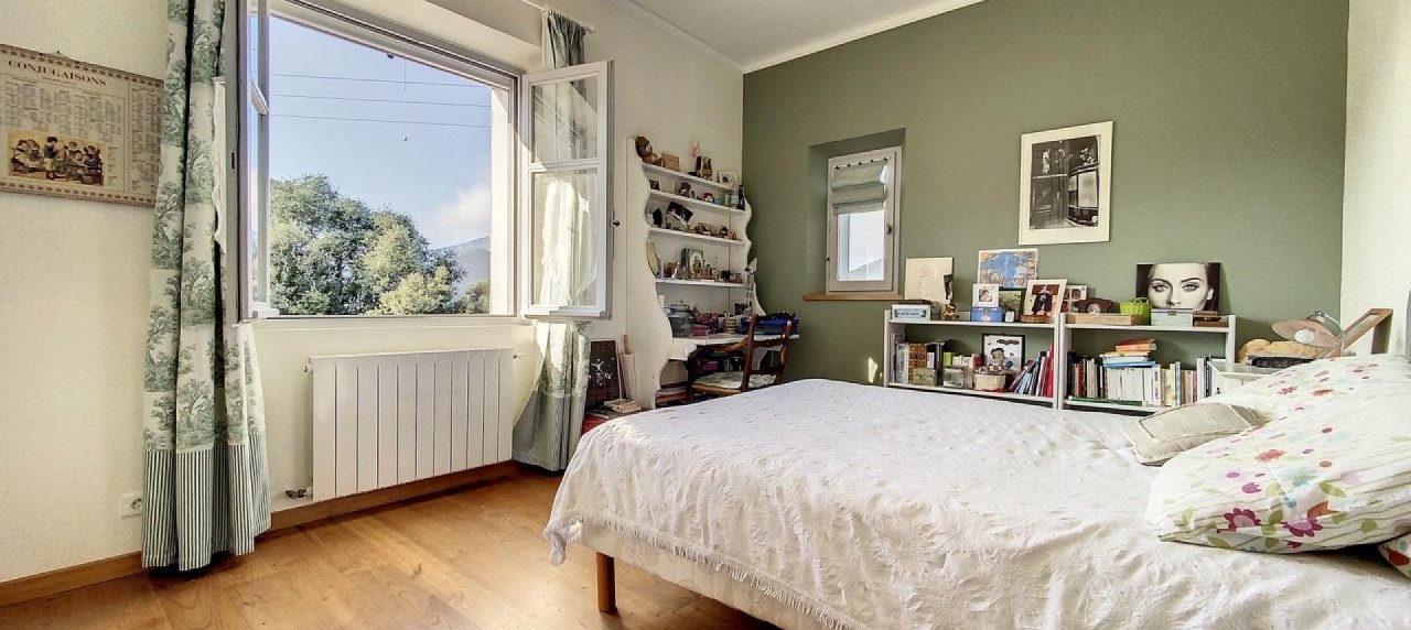 Maison à vendre avec piscine près d'Ajaccio à Eccica-Suarella