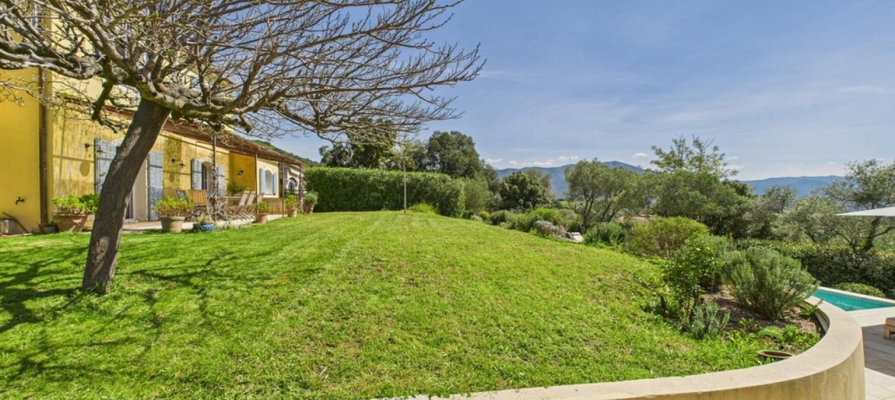 VILLA A VENDRE F5 AFA