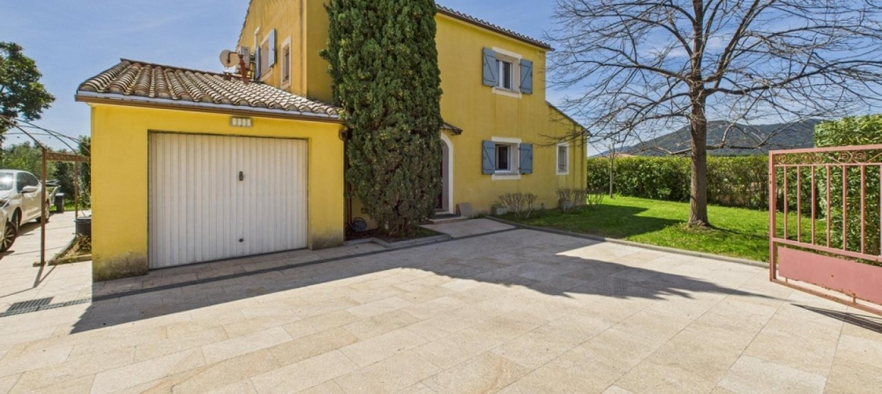 VILLA A VENDRE F5 AFA
