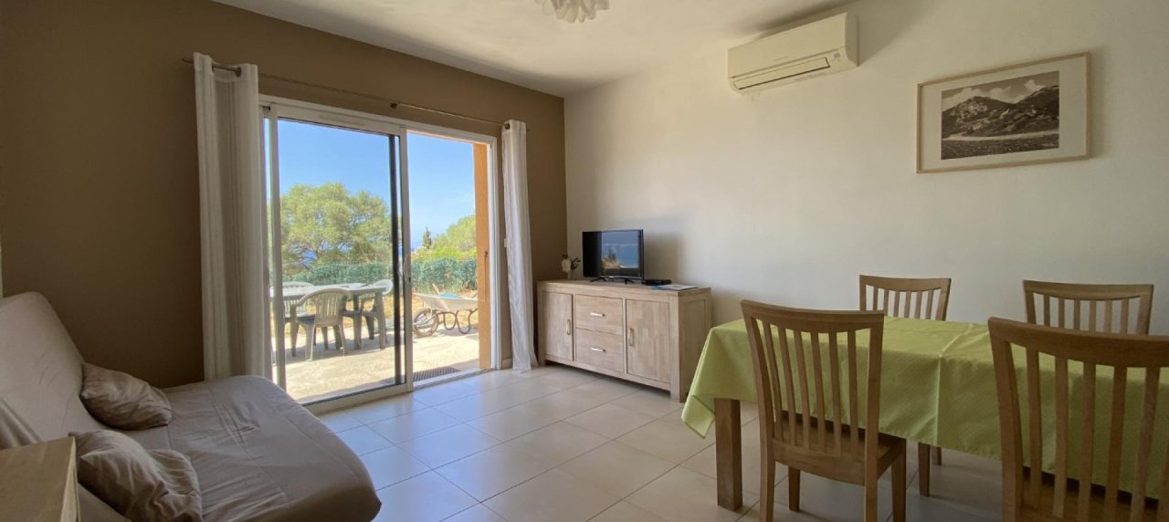 Villa à vendre vue mer proche Ajaccio - Golfe de Sagone
