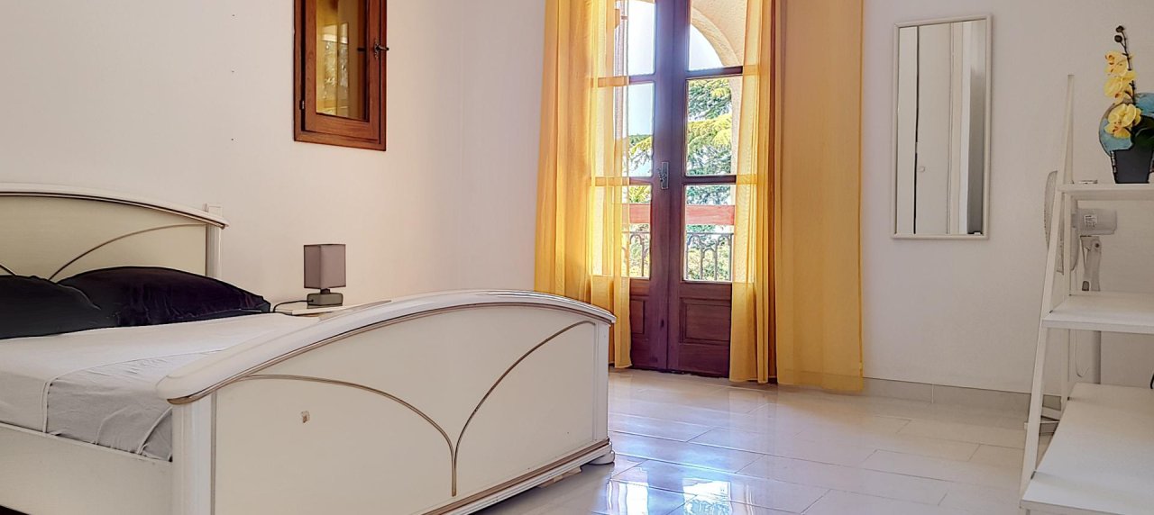 A louer villa Salario chambre blanche