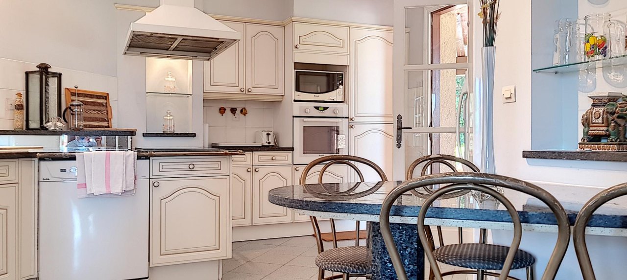 A louer Villa Salario coin repas cuisine