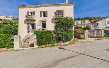 A vendre  Maison de village avec vue mer - Alata