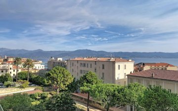 F4 à louer secteur Grandval à Ajaccio