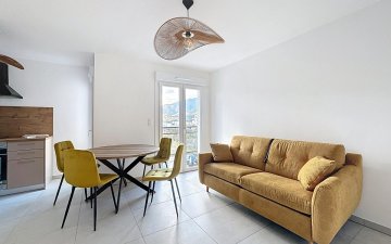 beau F1 neuf, meublé, à louer secteur Terrasses de Bodiccione à Ajaccio